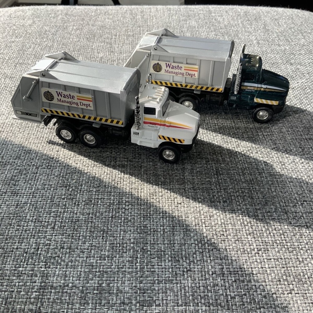 Lot Of 2 JUL GARBAGE TRUCKS 6 INCH DIE-CAST/PLASTIC - PULL BACK ACTION.
